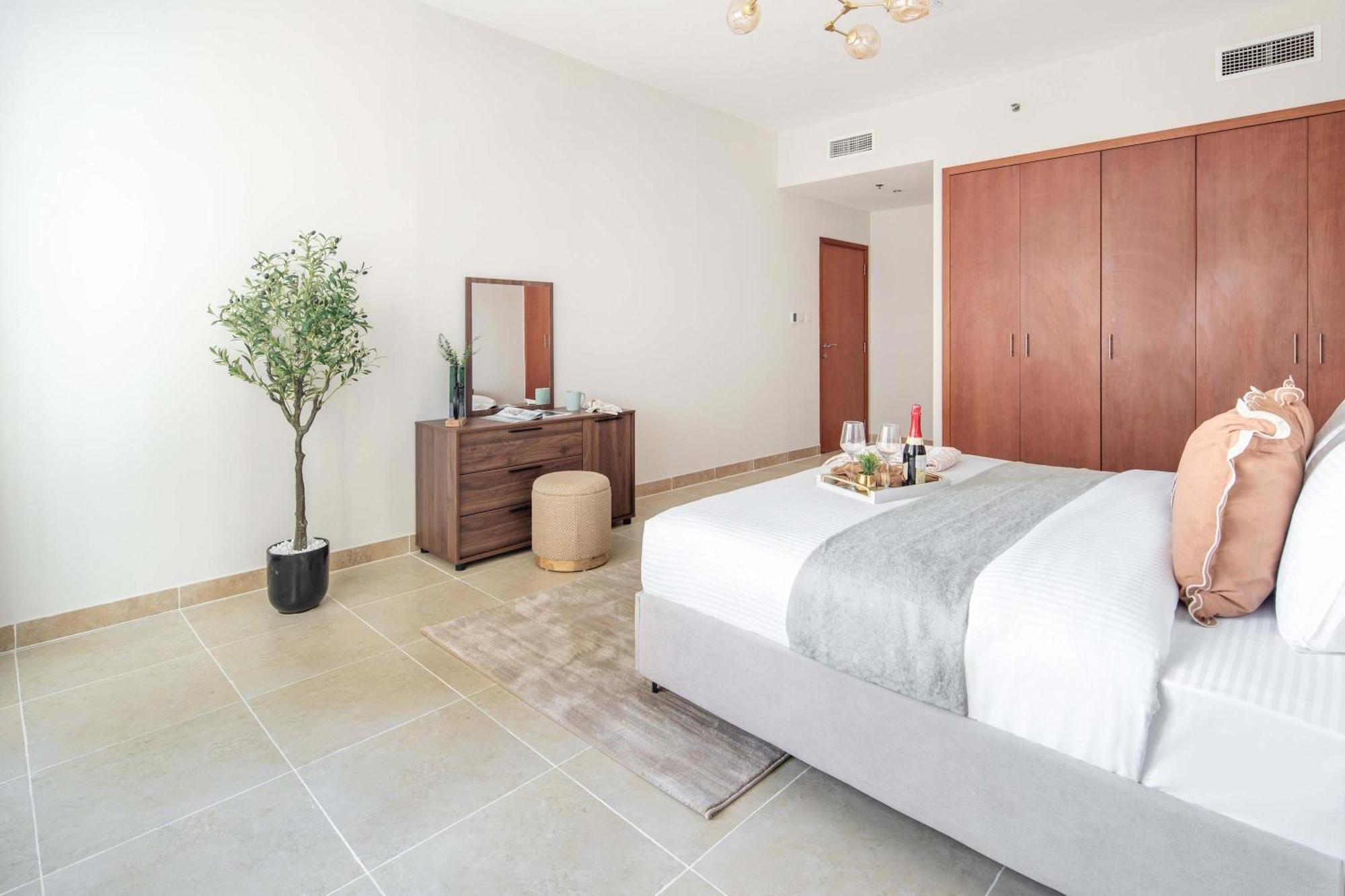 Apartment Frank Porter - Mag 218 Dubai