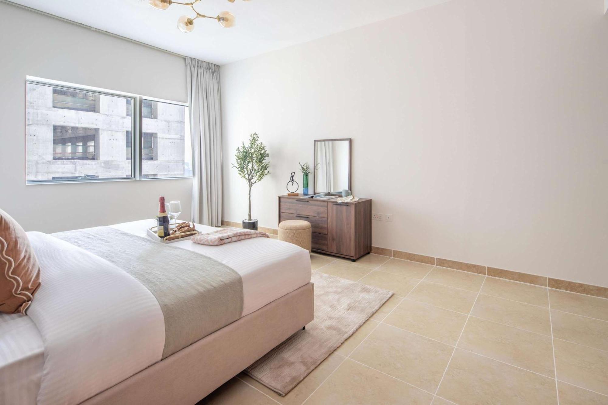 Frank Porter - Mag 218 Apartment *